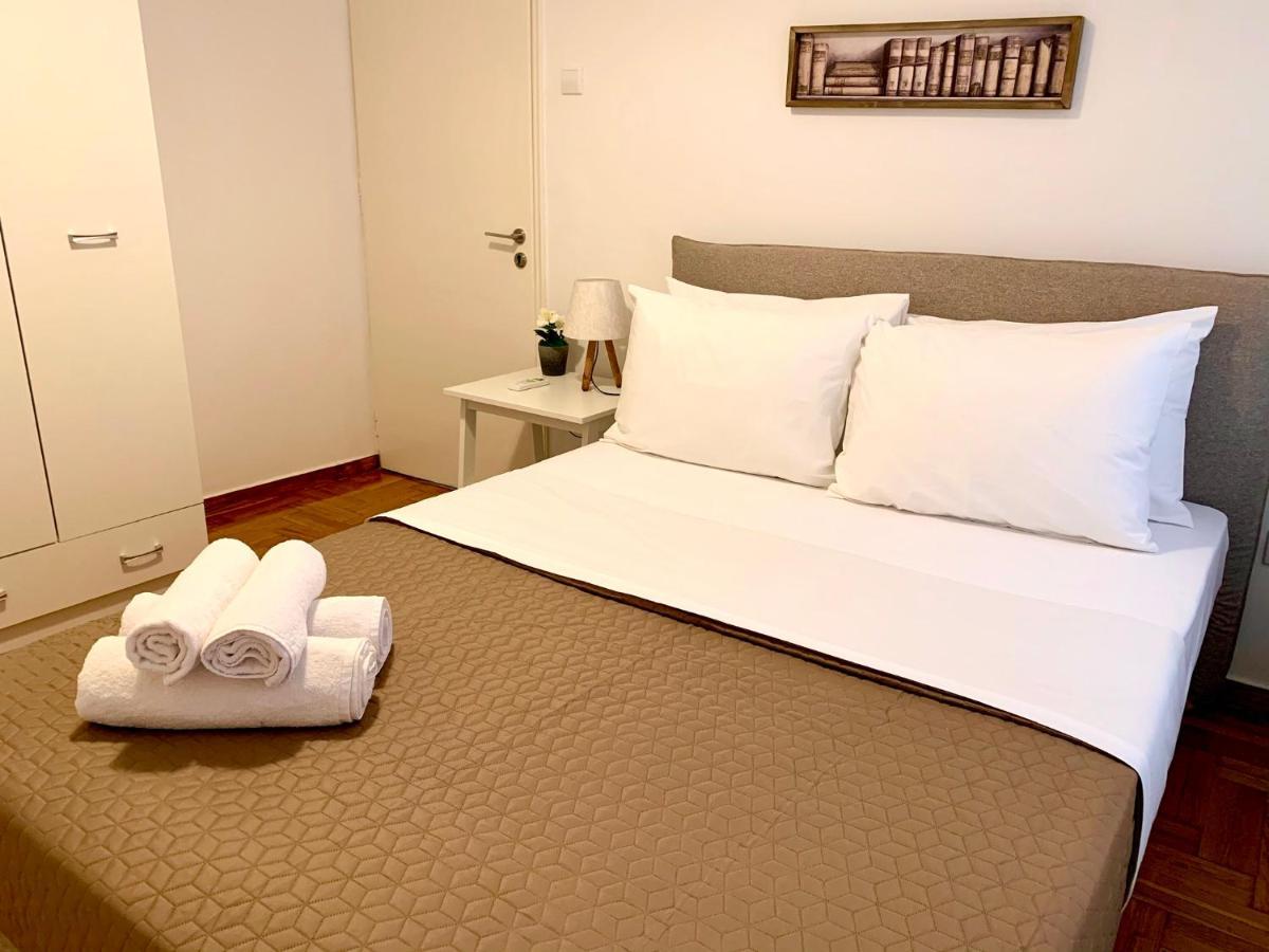 Kallimarmaro 2-Bedroom Apartment アテネ エクステリア 写真